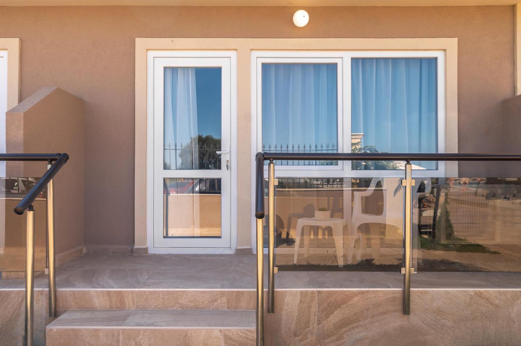 Speranta Hotel & Villas クラネヴォ エクステリア 写真